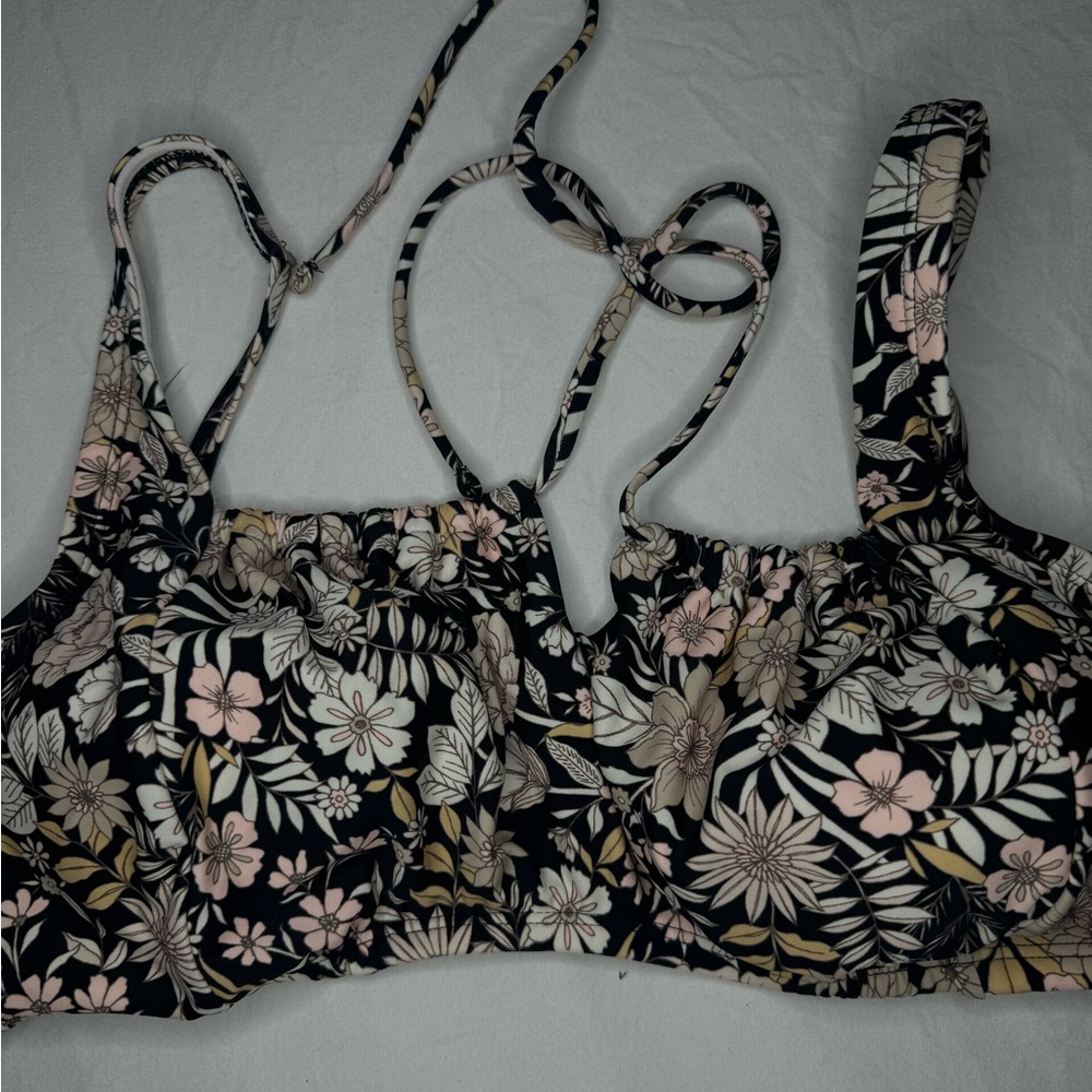 NWT KONA SOL Swim Bikini Top Women's Black with Pink Floral - Adjustable XL - Picture 3 of 8